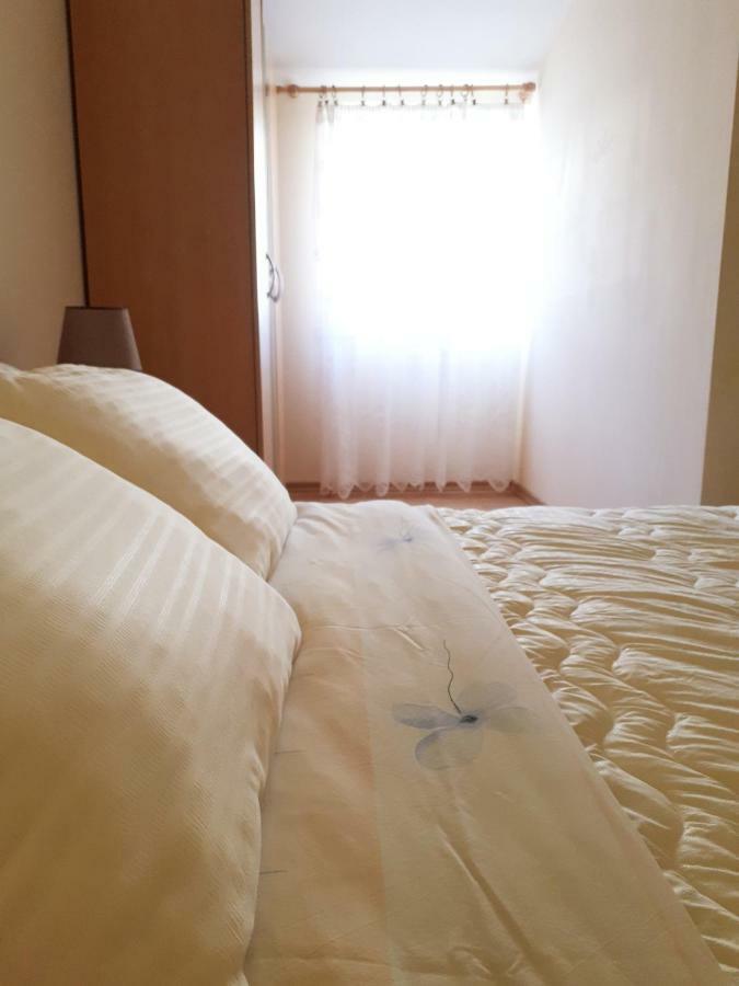 בול Apartments Dani מראה חיצוני תמונה